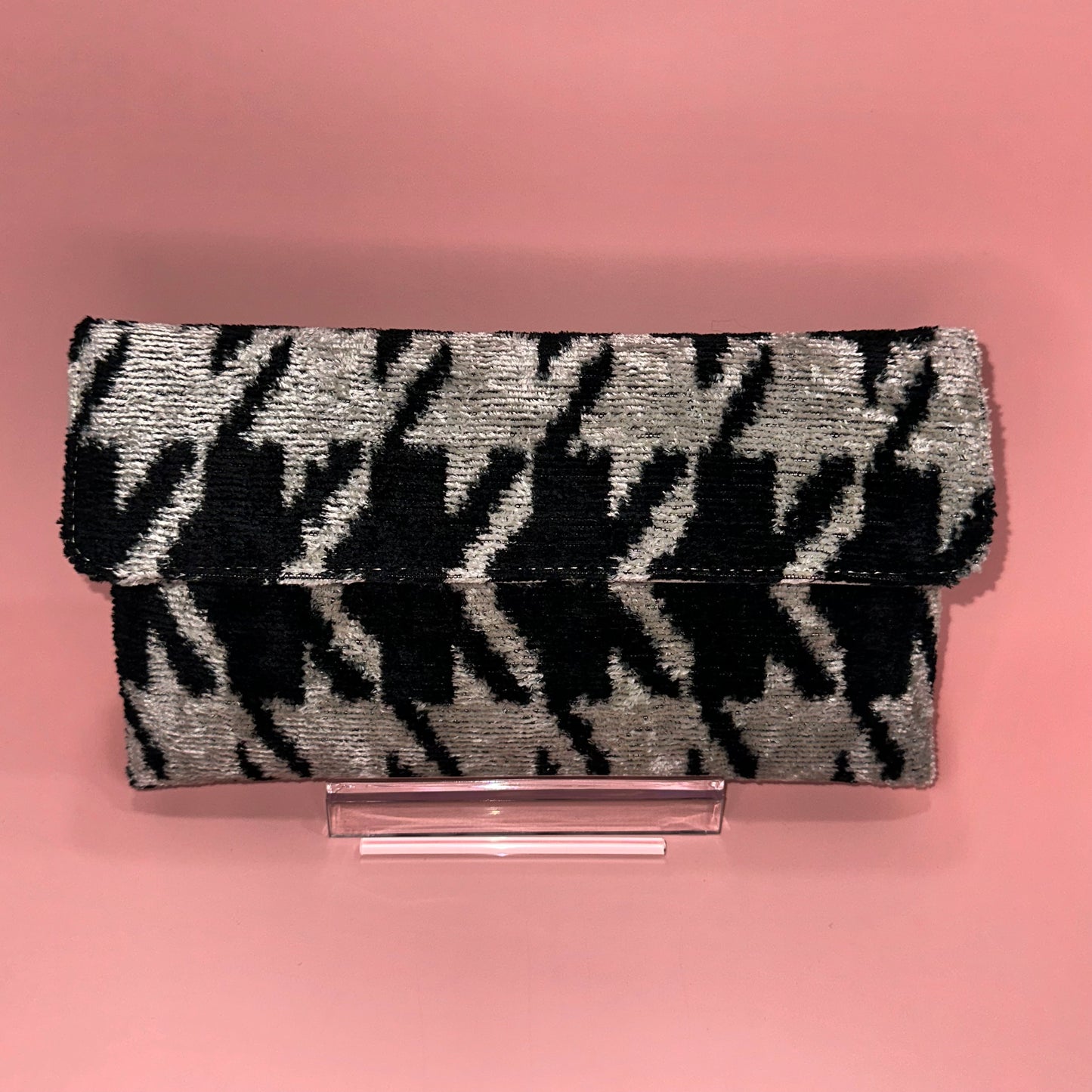 Black and White Houndstooth Clutch